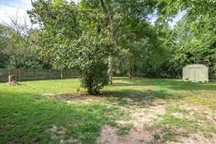 415 Maple Dr, Terrell, TX 75160 - Photo 3