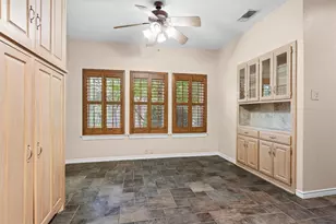 6512 Shorewood Dr, Arlington, TX 76016 - Photo 11