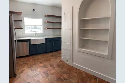 1004 W 2nd Avenue, Corsicana, TX 75110 - Photo 9