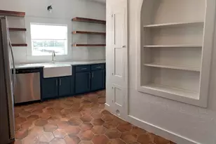 1004 W 2nd Ave, Corsicana, TX 75110 - Photo 9