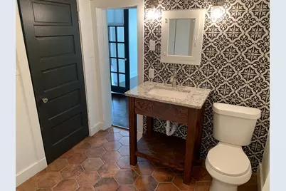 1004 W 2nd Avenue, Corsicana, TX 75110 - Photo 11