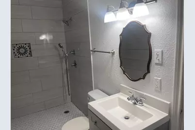 411 Smith Street, Bonham, TX 75418 - Photo 11