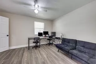 408 W Heron St, Denison, TX 75020 - Photo 21