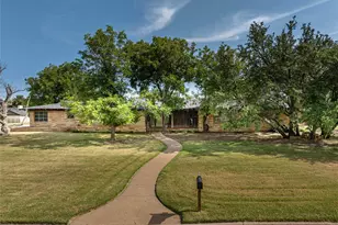 1501 W Elliott St, Breckenridge, TX 76424 - Photo 31