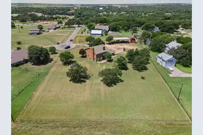 105 Country Green Court, Weatherford, TX 76087 - Photo 39