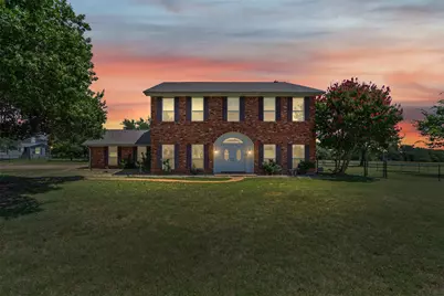 105 Country Green Court, Weatherford, TX 76087 - Photo 1