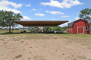 105 Country Green Ct, Weatherford, TX 76087 - Photo 37