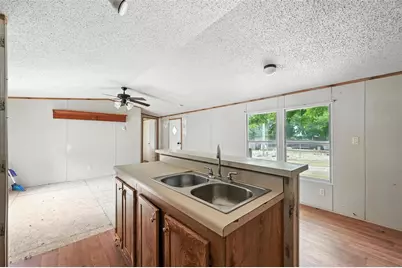 143 White Oak Street, Alvarado, TX 76009 - Photo 7