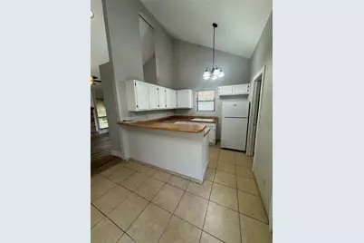 420 S Las Vegas Trail, White Settlement, TX 76108 - Photo 5