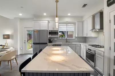 1900 Park Manor Court, Euless, TX 76039 - Photo 7