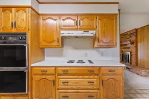 504 N Emerson St, Mart, TX 76664 - Photo 13