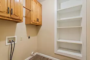 504 N Emerson St, Mart, TX 76664 - Photo 25