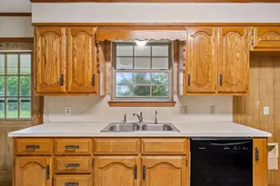 504 N Emerson St, Mart, TX 76664 - Photo 15