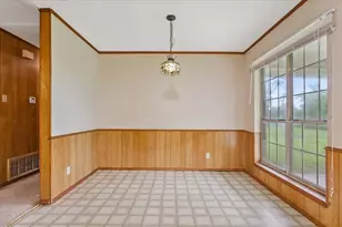 504 N Emerson St, Mart, TX 76664 - Photo 11