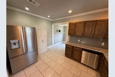 911 N Montclair Avenue, Dallas, TX 75208 - Photo 5