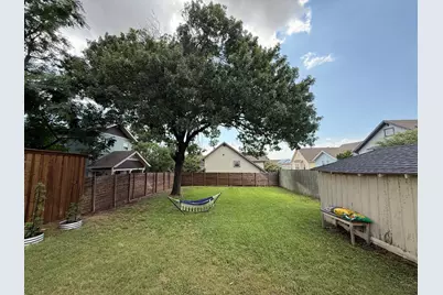 911 N Montclair Avenue, Dallas, TX 75208 - Photo 13