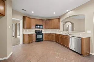 3309 Landhope Cir, Arlington, TX 76016 - Photo 15