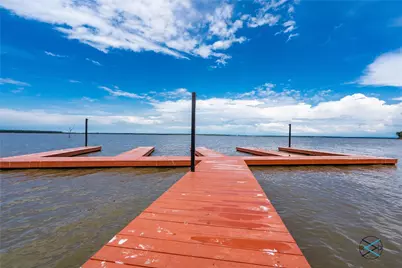 8599 Southern Shore Court, Kemp, TX 75143 - Photo 9