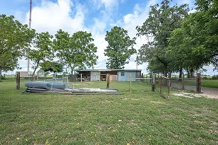 14889 N State Hwy 19, Palestine, TX 75803 - Photo 1