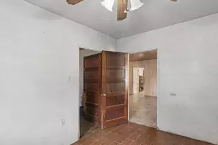 14889 N State Hwy 19, Palestine, TX 75803 - Photo 13