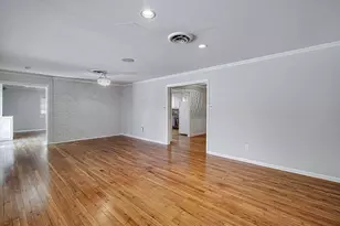 1820 Ridgmar Blvd, Fort Worth, TX 76116 - Photo 11