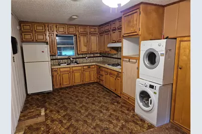410 Oak Street, Malakoff, TX 75148 - Photo 9