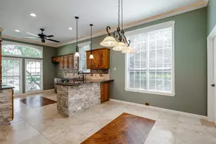 713 Paul Dr, Hurst, TX 76054 - Photo 9