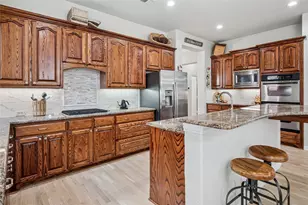 10092 Plainsman Ln, Frisco, TX 75035 - Photo 11