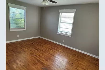 304 S Buffalo Street, Chico, TX 76431 - Photo 7