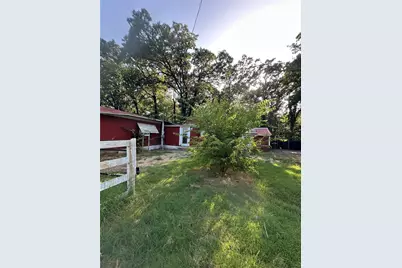 227 Cedar Trail Drive, Mabank, TX 75156 - Photo 5