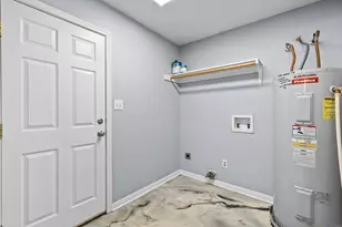 1005 Hooks St, Lacy Lakeview, TX 76705 - Photo 23