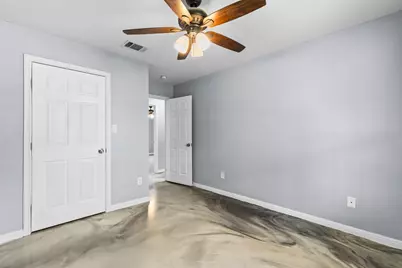 1005 Hooks Street, Lacy Lakeview, TX 76705 - Photo 25