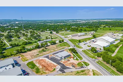 901 Tucker Way, Granbury, TX 76048 - Photo 31