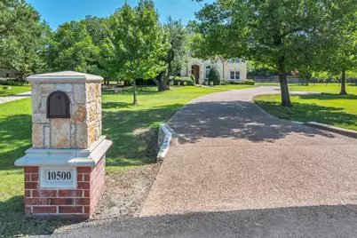 10500 Estancia Court, Fort Worth, TX 76108 - Photo 5