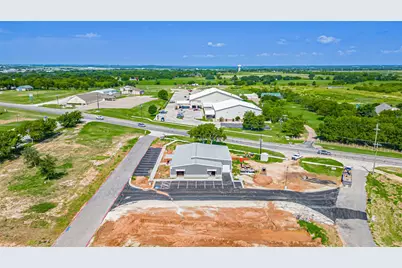 901 Tucker Way, Granbury, TX 76048 - Photo 29