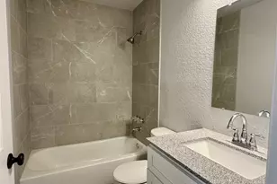 423 E 5th St, Bonham, TX 75418 - Photo 17