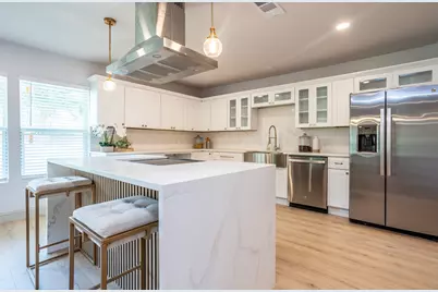 2207 Van Cleave Drive, Dallas, TX 75216 - Photo 9