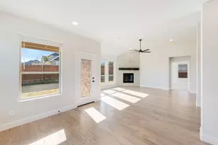 2505 Rileigh Ln, Mansfield, TX 76063 - Photo 15