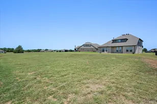 6020 Glenwood Dr, Joshua, TX 76058 - Photo 3