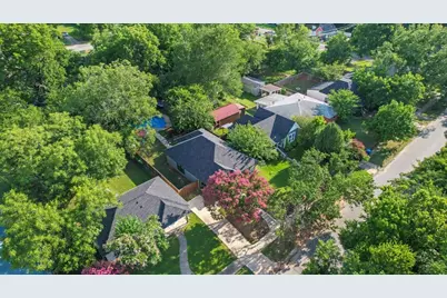 408 W Day Street, Denison, TX 75020 - Photo 31