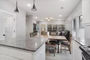 408 W Day St, Denison, TX 75020 - Photo 9