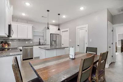 408 W Day Street, Denison, TX 75020 - Photo 7