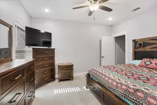 408 W Day St, Denison, TX 75020 - Photo 21