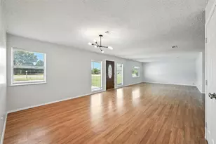 236 Half Moon Way, Runaway Bay, TX 76426 - Photo 7