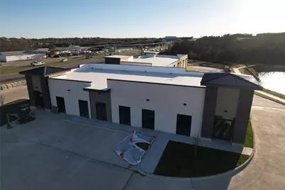 2850 SW Wilshire Boulevard #102, Burleson, TX 76028 - Photo 3