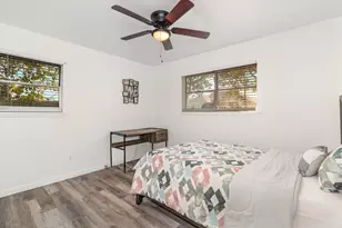 808 Gregory Ave, Bedford, TX 76022 - Photo 19