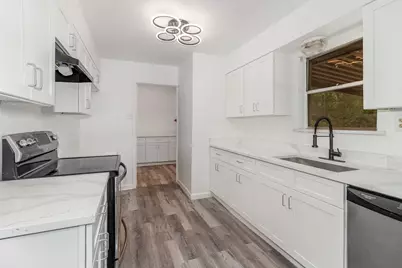 808 Gregory Avenue, Bedford, TX 76022 - Photo 9