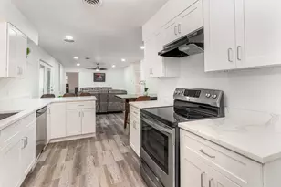 808 Gregory Ave, Bedford, TX 76022 - Photo 11