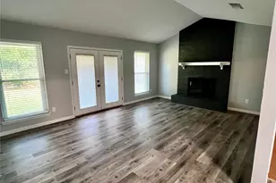 1612 Prince Ct, Benbrook, TX 76126 - Photo 11