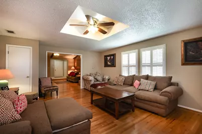 1315 Aldenwood Drive, Dallas, TX 75232 - Photo 3